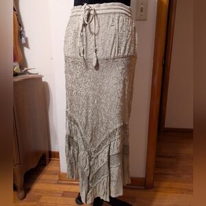 Soft By Avenue Sage Green Lace Trim Tie Waist Asymmetrical Witch Skirt